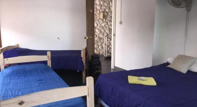 Sur Hostel, Rezervasyon Pansiyon / Hostel Colonia otoparklı oteller, Otopark