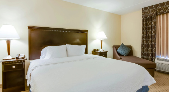 Hampton Inn & Suites Mount Juliet, Prenota Hotel Mount Juliet Tennessee