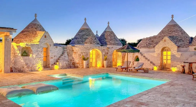 Коттедж TD Trulli di Carole Renovated Trulli with Pool