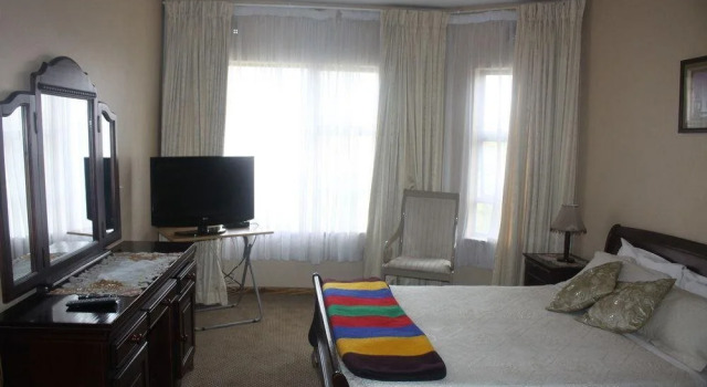 Lolos Bed & Breakfast, Boek Hotel Southgate Gauteng