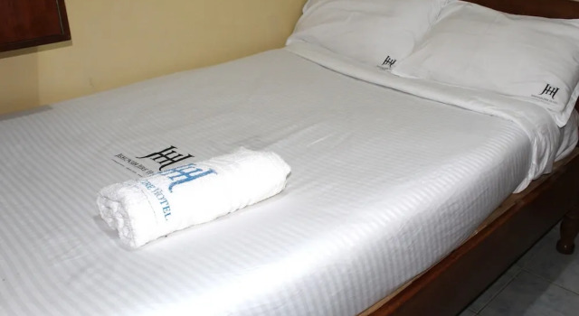 The Jehovah Jireh Hotel, Rezerwuj Hotel Kitale Trans-Nzoia