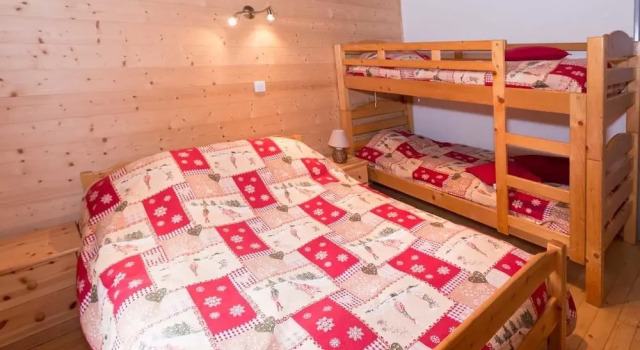 Le Petit Chalet, Забронировать Шале Виллы Овернь-Рона-Альпы, Вилла