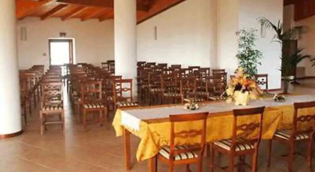 Grand Della Sila, Varaa Hotelli  