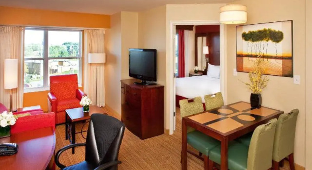 Четырёхместный люкс Residence Inn by Marriott Auburn