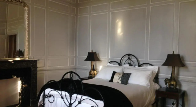 Chateau Pont Jarno B&B, Book Bed and Breakfast Cours 