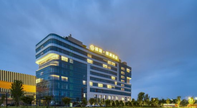 Jinhua Jinhu Guanlan Hotel (aquatic center), Rezerwuj Hotel Hotele w Jinhua z parkingiem, Parking