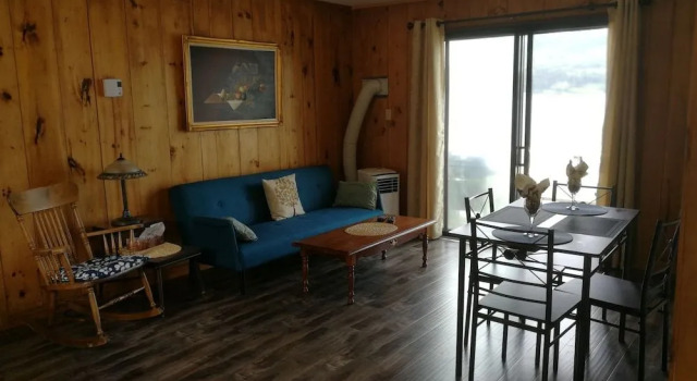 Knotty Pine Cottages, Rezervovat Motel Hotely v Nové Skotsko s parkováním, Parkování