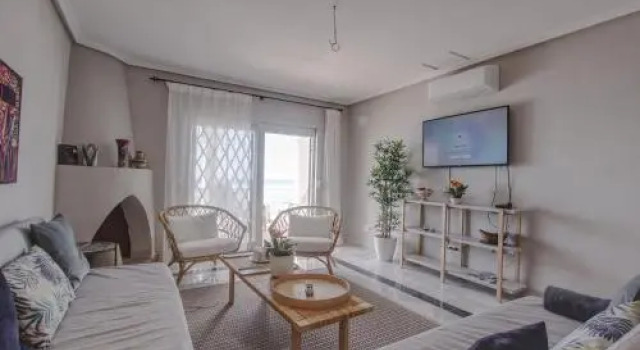 1144 · Beachfront 1.Line Apartment Lacala New Refurbished, Réserver Appartement Chaparral Andalousie