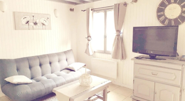 House With one Bedroom in Ablon, With Enclosed Garden - 7 km From the, Забронировать Отель  