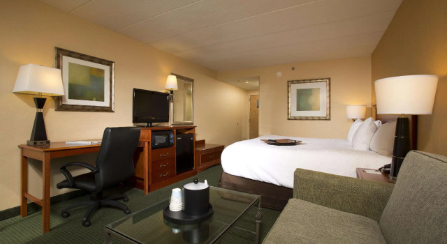 Люкс Hampton Inn Alexandria