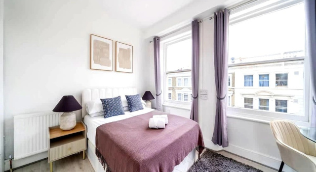 West Kensington Modern Couple Retreat, Забронировать Апартаменты/квартира Отели Лондона с парковкой, Парковка