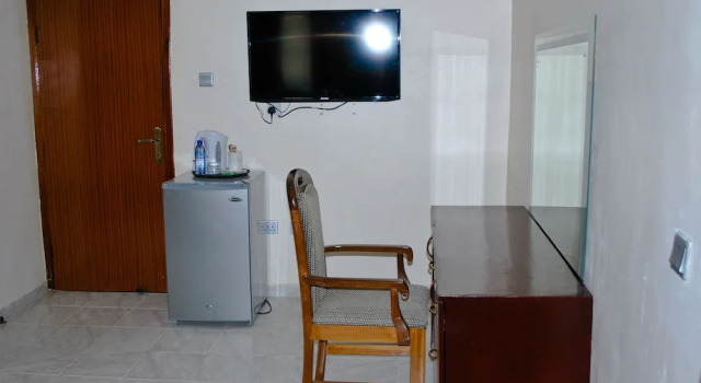 Chateau De Trybze, Prenota Hotel Hotel a Bwari con parcheggio, Parcheggio