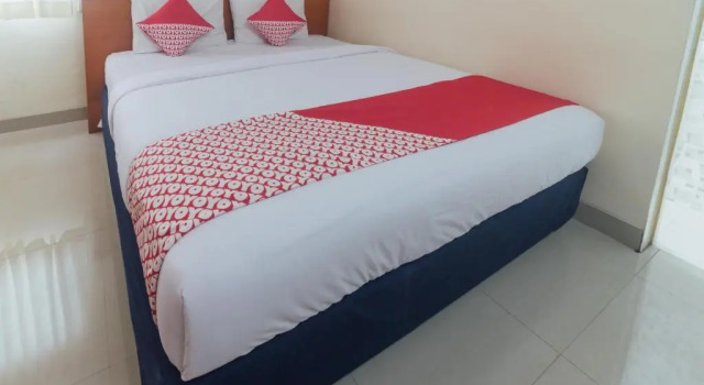 Двухместный номер Standard OYO 1448 Mangga Dua Guest House