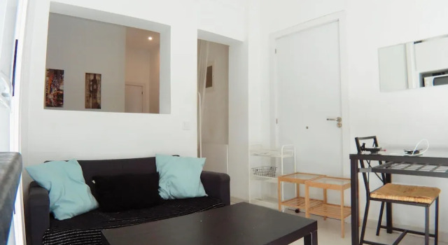 Estudio Exterior en Usera RU1, Book Hotel Usera Madrid
