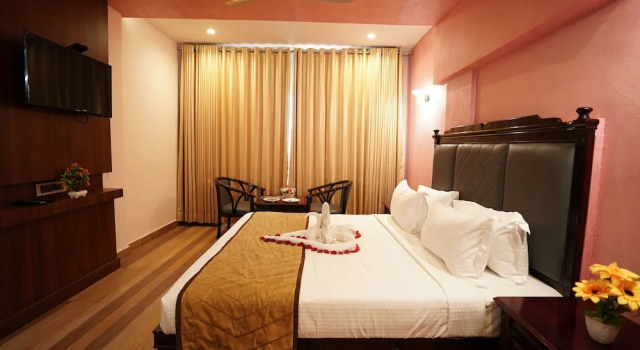 AAR Royal Residency - Palmyra, Reserva ahora Bed & breakfast Hoteles de 3 estrellas en Palayankottai, 3*