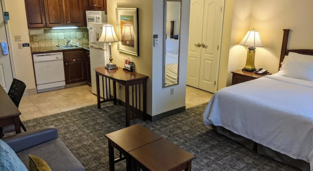 Staybridge Suites Indianapolis-Carmel by IHG, Забронировать Отель Индианаполис Индиана