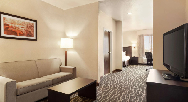Baymont by Wyndham Clute/Lake Jackson, Varaa Hotelli Lake Jackson Houston