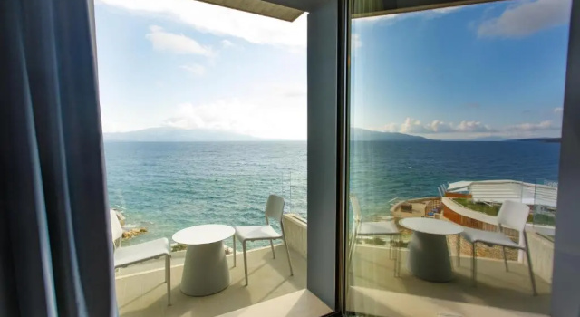 Двухместный номер Standard с балконом и с видом на море Buzë Boutique Hotel