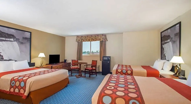 Шестиместный номер Superior FairBridge Inn Express Buffalo Airport Williamsville
