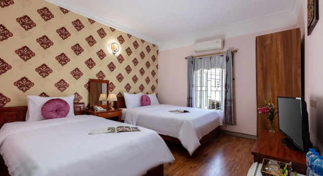 Трёхместный номер Superior Airport Hotel Hanoi Convenient & Friendly
