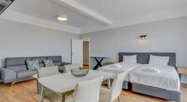 Коттедж Villa Winter Apt 2 Stylish Stay Near Beaches