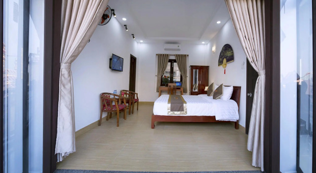 Двухместный люкс с балконом Smart Garden Homestay
