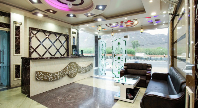 OYO Flagship 15683 The Heritage Hotel