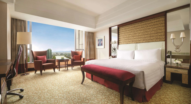 Двухместный номер Horizon Club с видом на реку Shangri-La Ningbo