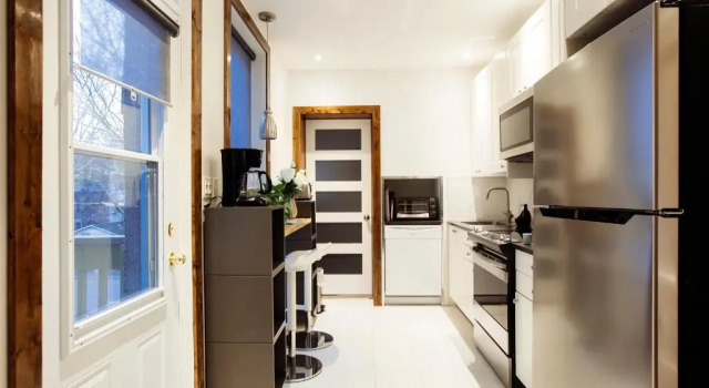 Апартаменты Deluxe Lofts Jacques-Cartier Free Parking
