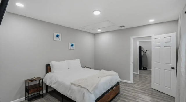 Коттедж Spacious 3BR Retreat Near Downtown River Walk