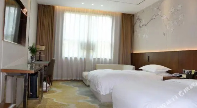 Yizhengyuan Hotel, Забронировать Отель Бизнес-отели Шаньдун, 4* 5*