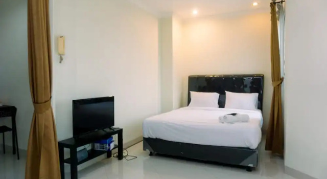 Luxury Studio At Semanggi Apartment