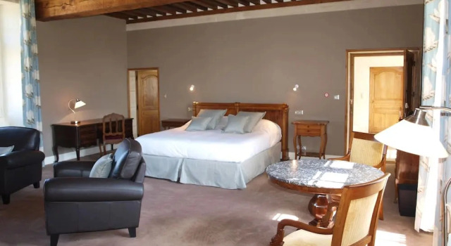 Апартаменты Deluxe Appartements La Grande Ferme Crépon - à la campagne 5mn dArromanches et 10mn de Bayeux