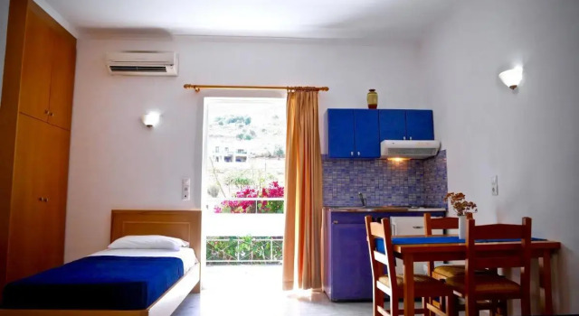 Kanakis Blue Beach Apartments