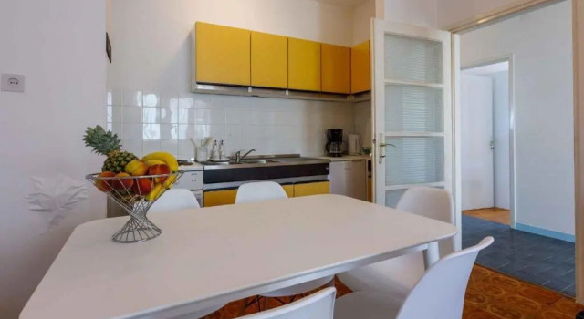 Apartment in Novi Vinodolski 39111, Забронировать Апартаменты/квартира Нови-Винодолски Приморско-Горанская жупания
