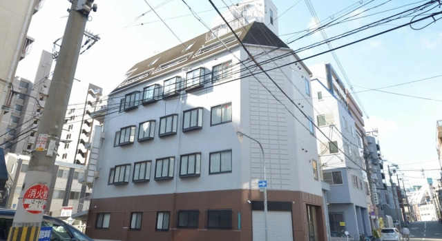 Namba west SAIKA