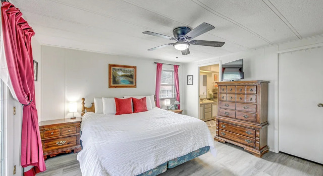 Lakefront Gun Barrel City Home w/ Dock & Deck, Book Feriehus Gun Barrel City Texas