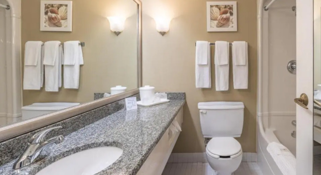 Четырёхместный номер Standard Hôtel WelcomInns
