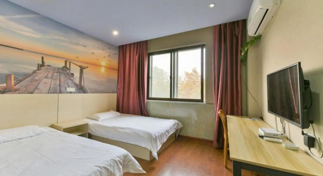 Xin Jiu Xiang Lou restaurant (Jiangyin Huangshan Lake Park), Prenota Hotel Jiangyin Jiangsu