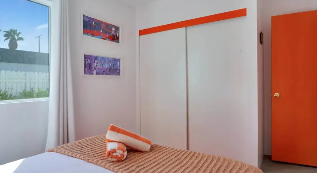 Retro Desert Retreat - Ideal Palm Springs