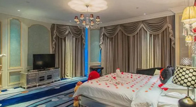 Люкс Deluxe Huancheng Caston Hotel