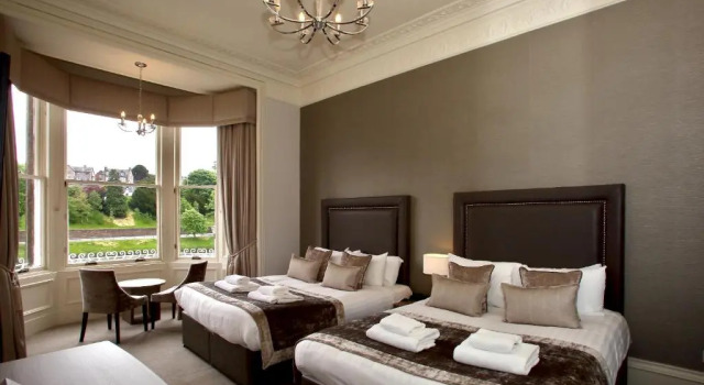 Номер семейный Inverness Palace Hotel & Spa, WorldHotels Distinctive