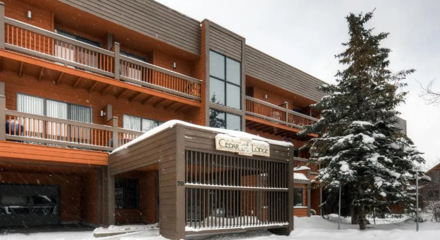 Studio Condo 318 in Historic Frisco at Cedars Lodge, Reserva ahora Hotel Frisco Roosevelt National Forest