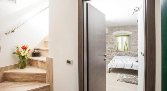 Apartments & Room Kartolina, Prenota Appartamento Splitska 