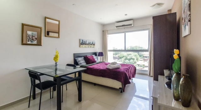Shopping del Sol Apartment