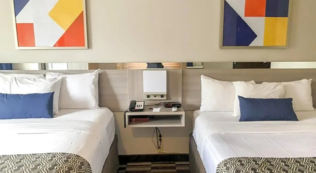 Шестиместный люкс Microtel Inn & Suites by Wyndham Eagan/St Paul