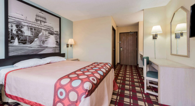 Super 8 by Wyndham Martinsville, Book Hotel Martinsville Indiana