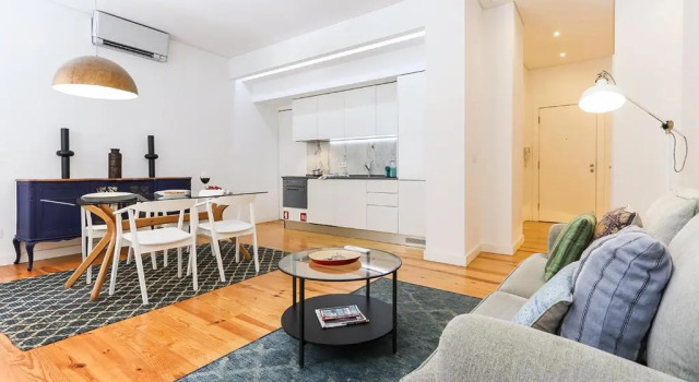 Апартаменты Deluxe ALTIDO Avenida Apartments
