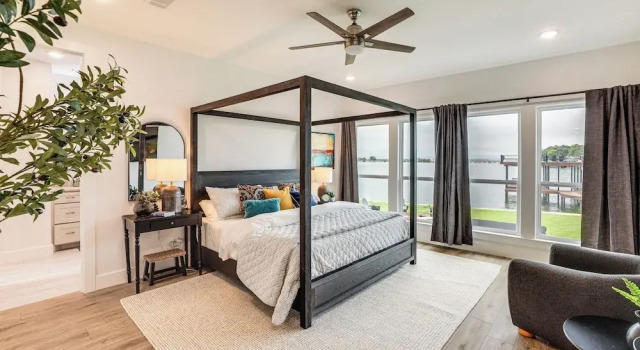 Hot Tub, Fire Pit! High-end Cedar Creek Lake Haven, Book Feriehus Gun Barrel City Texas