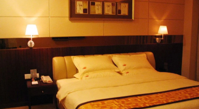 Eastern Hotel, Boek Hotel Hotels in Guangdong met parkeren, Parkeren